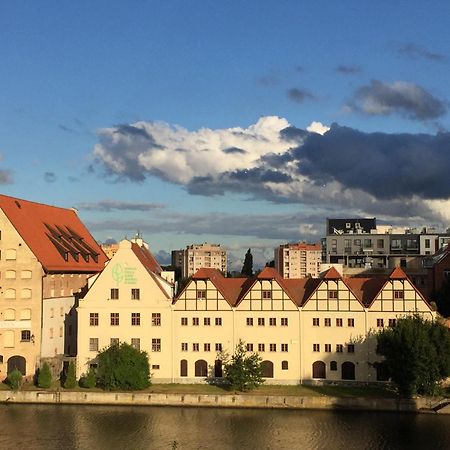 Hello Apartments Amazing River View 4 Bedrooms & Balcony Gdansk Exterior photo
