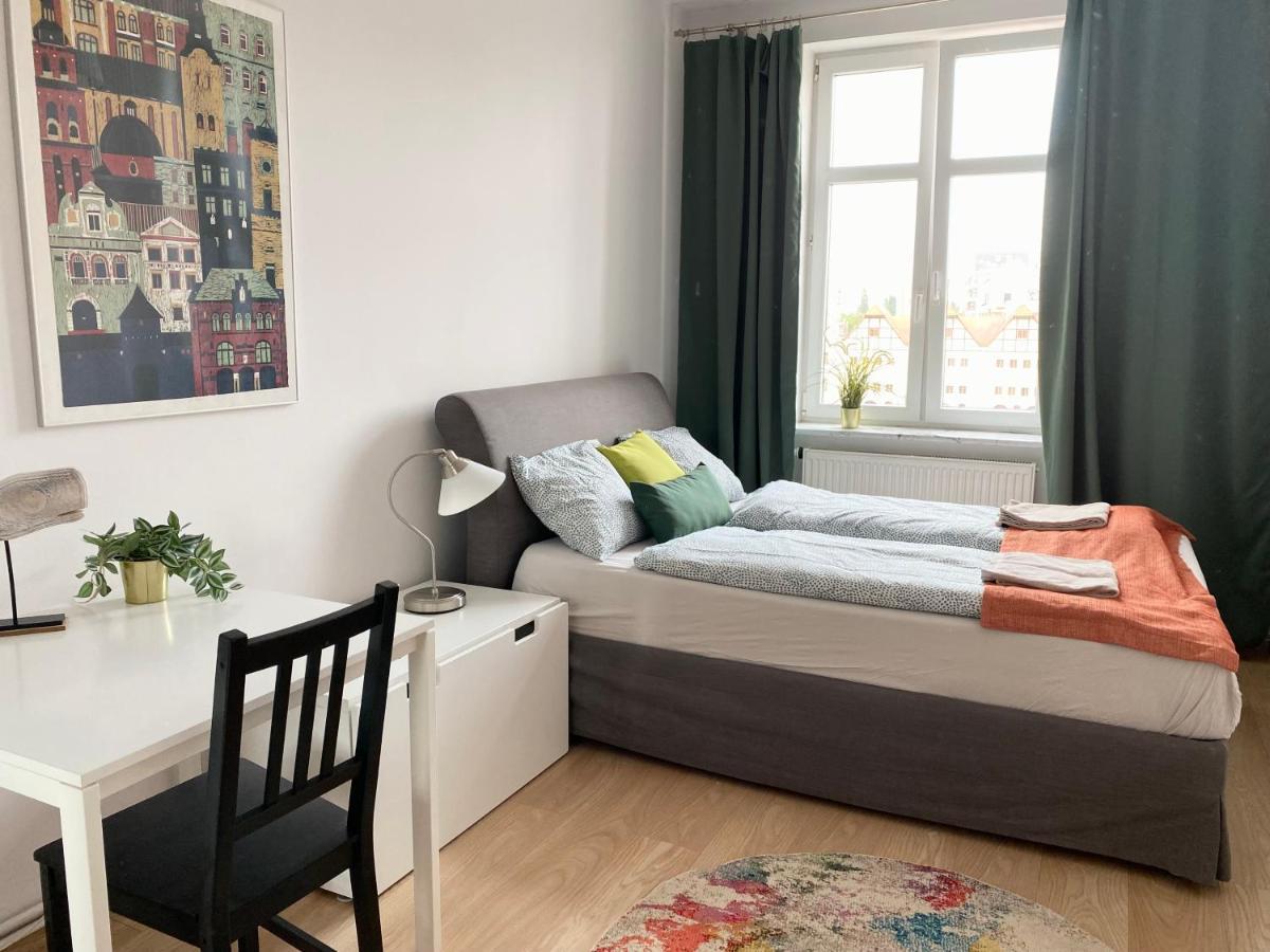 Hello Apartments Amazing River View 4 Bedrooms & Balcony Gdansk Exterior photo