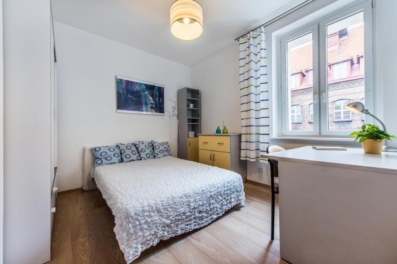 Hello Apartments Amazing River View 4 Bedrooms & Balcony Gdansk Exterior photo